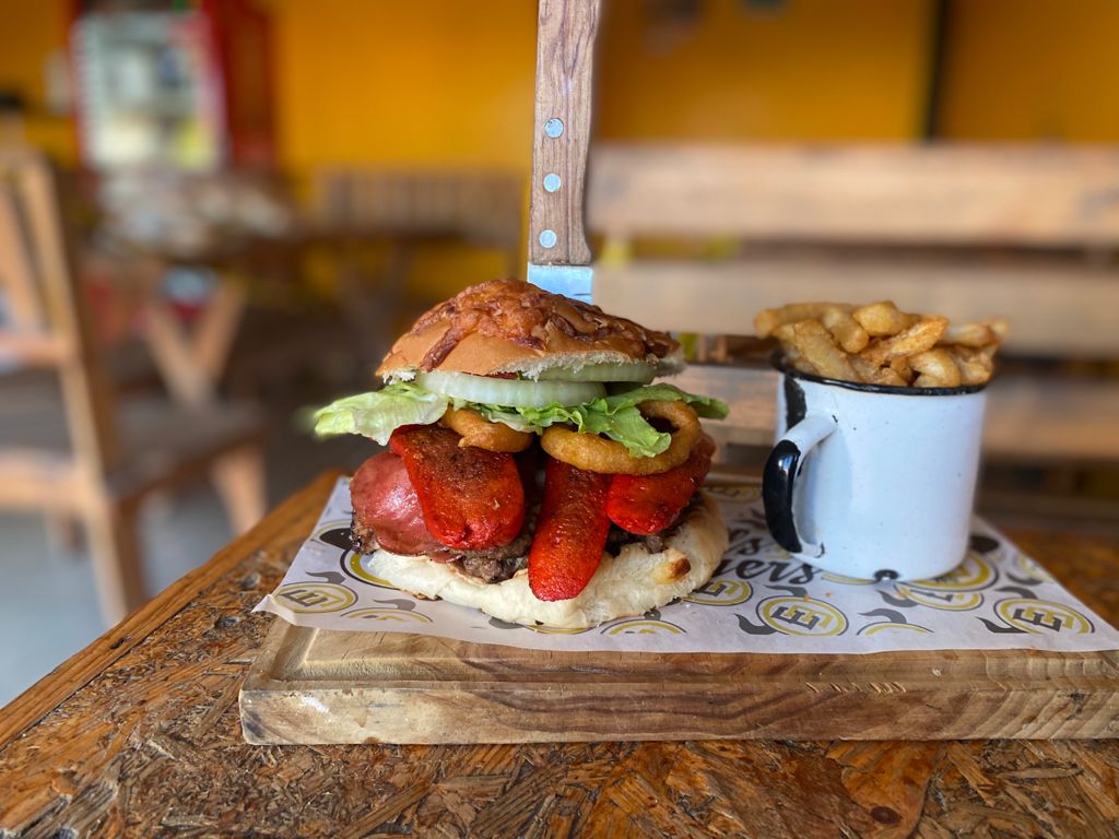 Bulls Burgers Suc. San Jorge