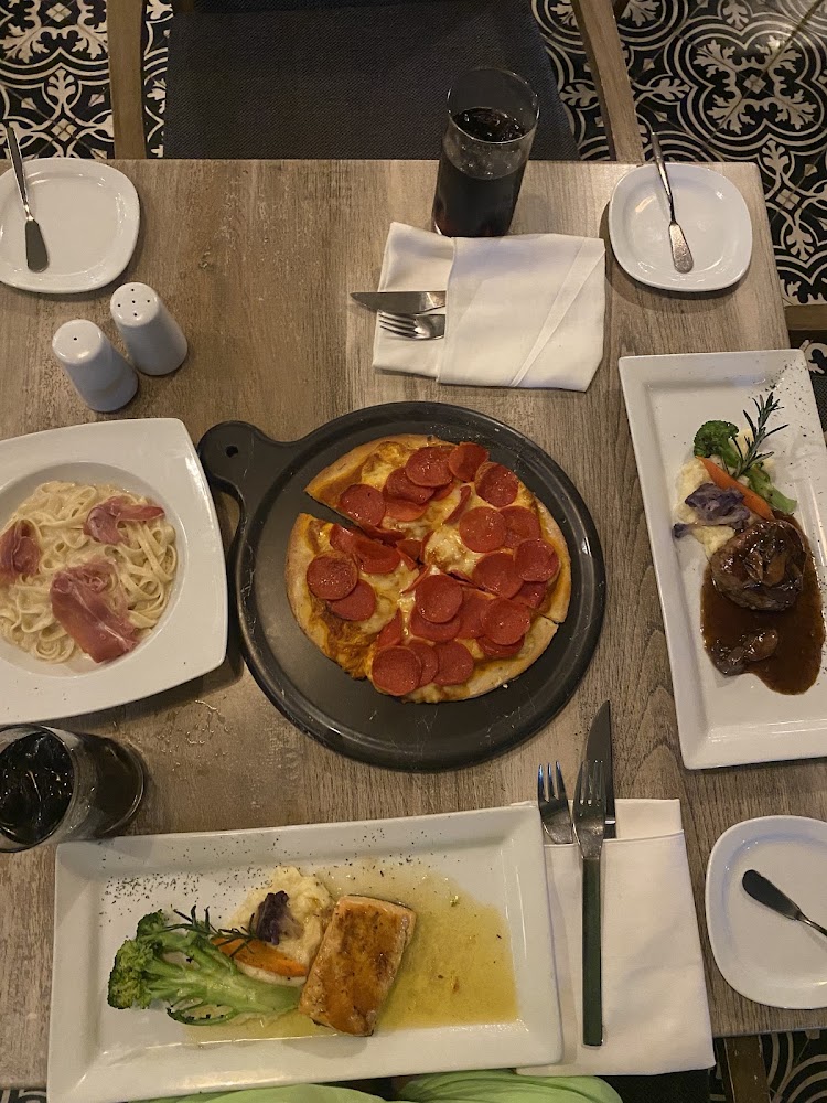 Alcazar Restaurant