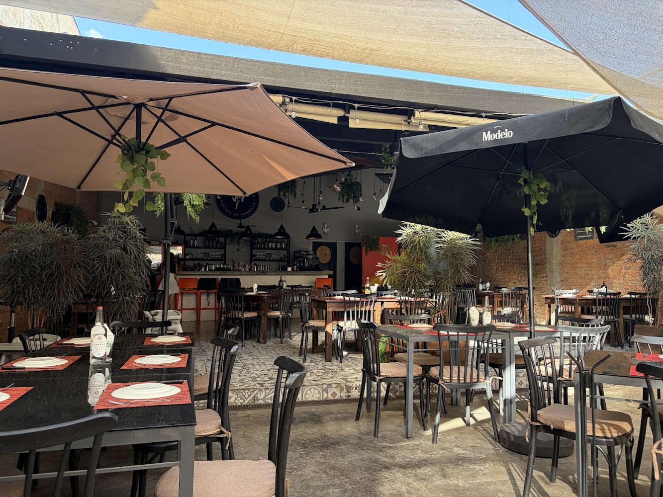 Donde Hubo Fuego · Desayunos y Comidas