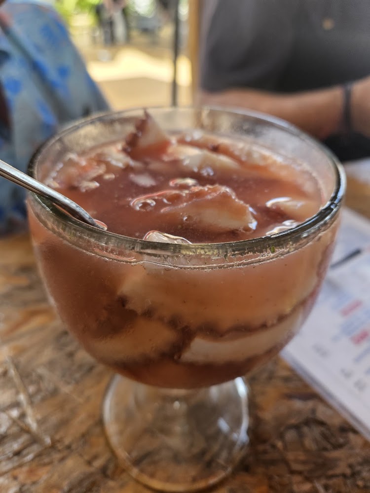 La Marisqueria & Grill