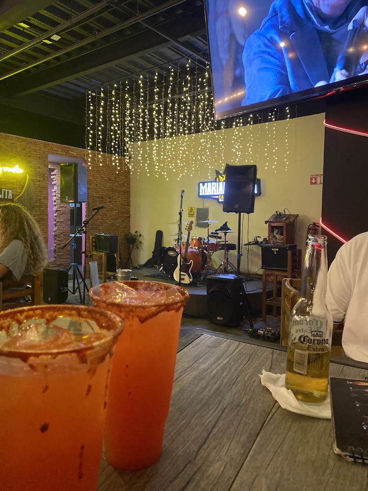 Mariachelita Cantina