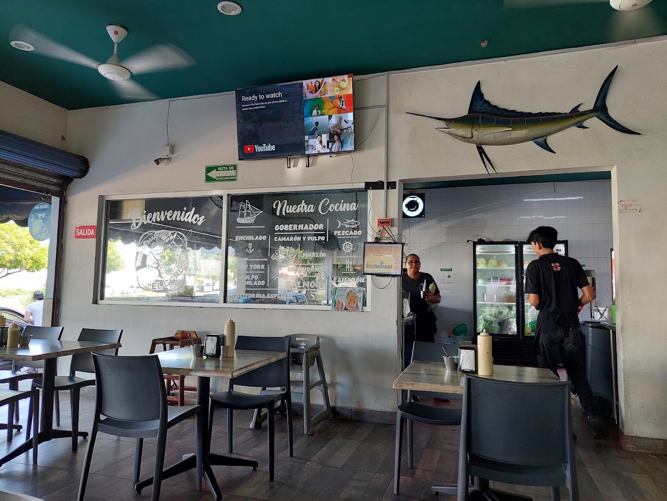 Tacos De Mariscos El Gordo