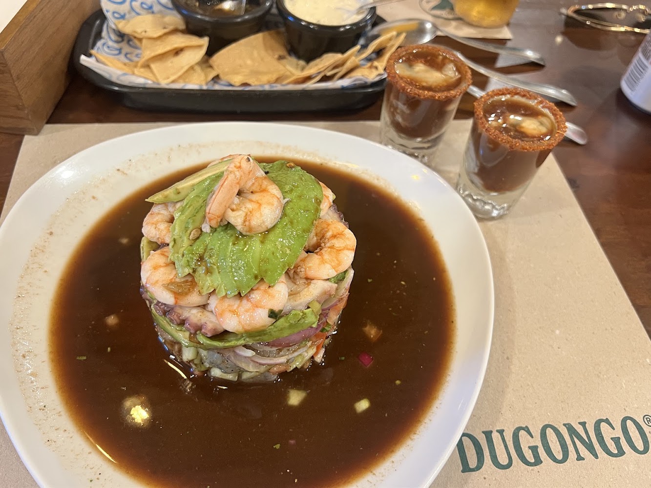 DUGONGO cocina del pacifico