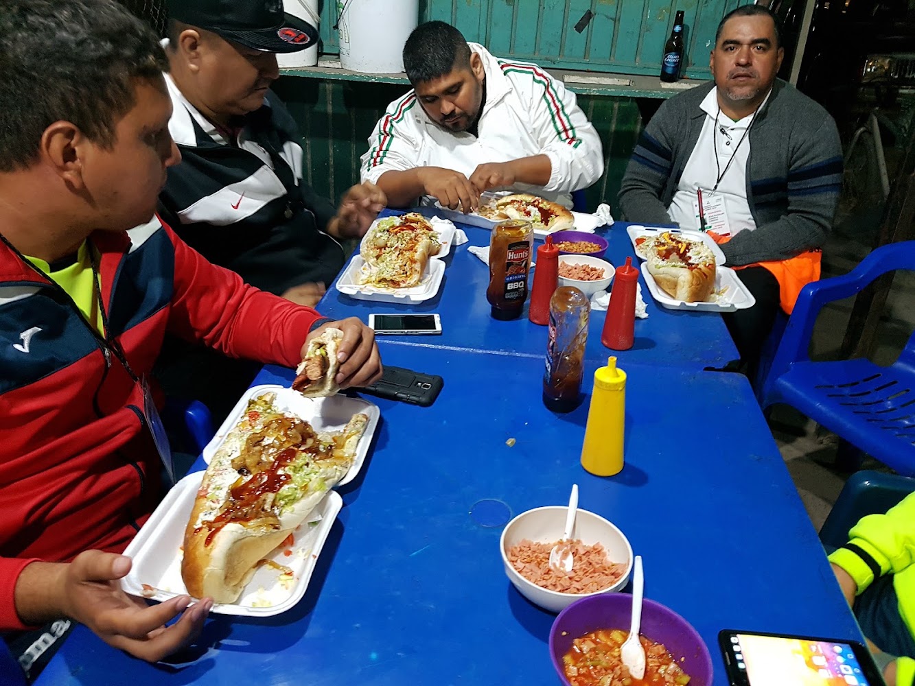 Hot Dogs El Pelon
