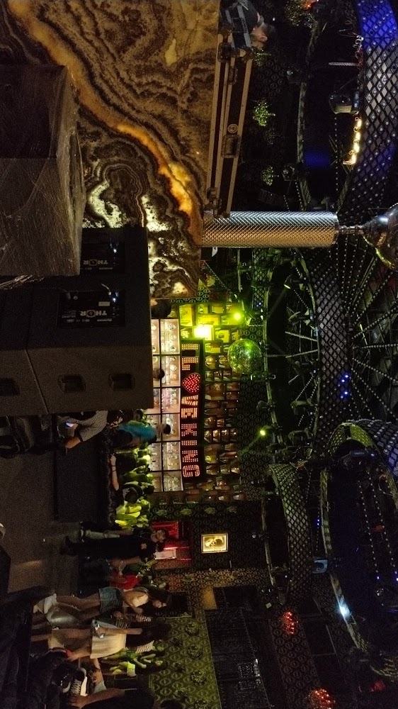 King Night Club