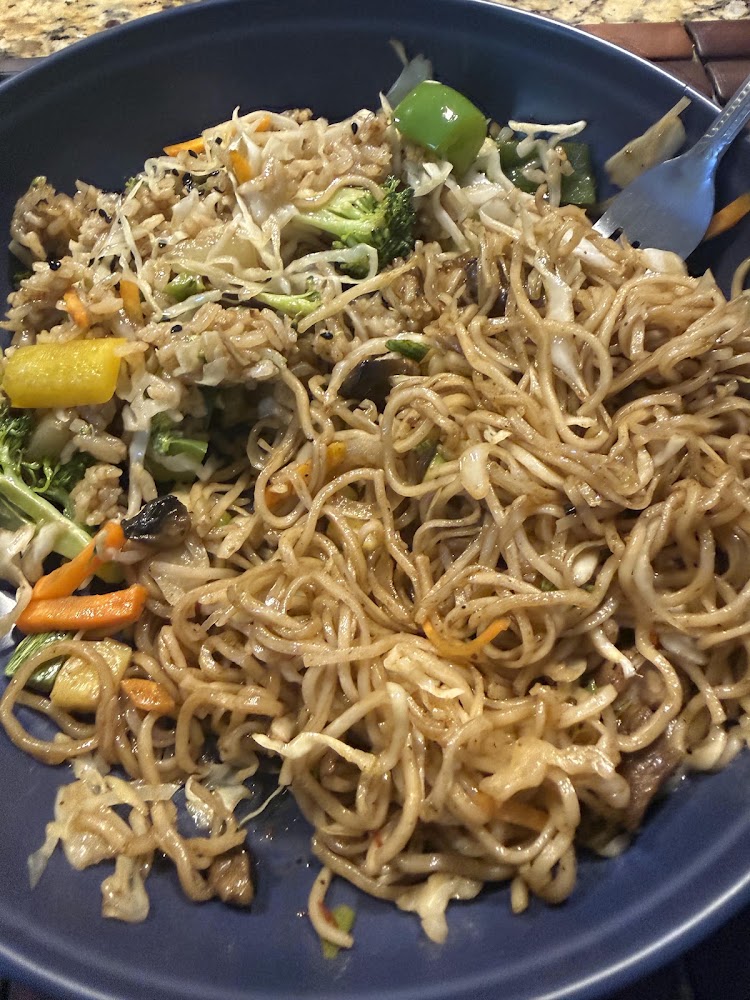 Charlys wok LM