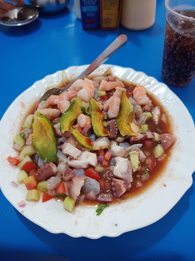 Mariscos El Cholo