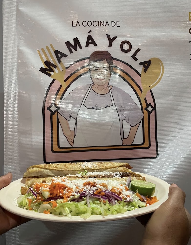 Cenaduria “Mamá Yola”