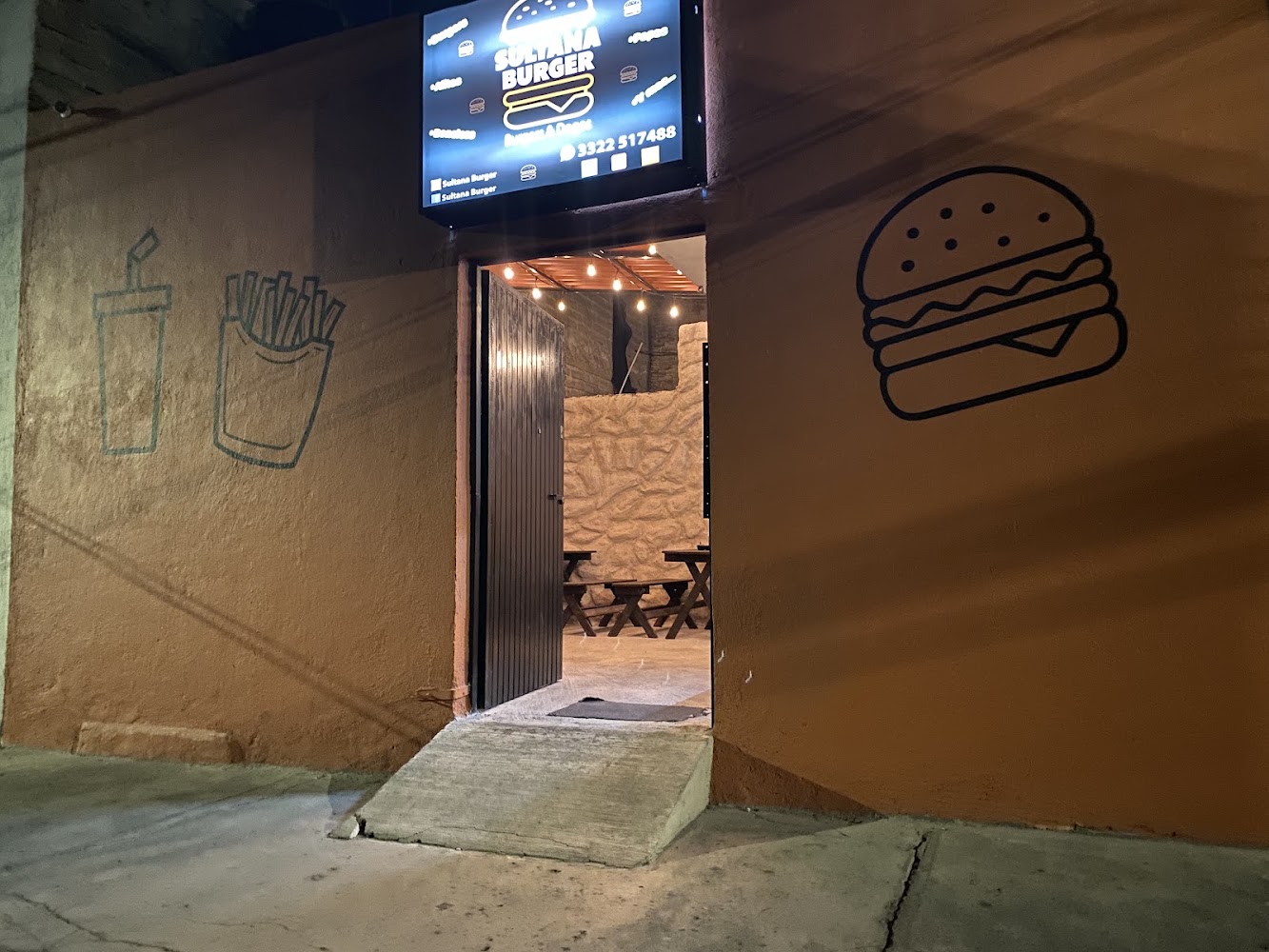 HAMBURGESAS | Sultana Burger
