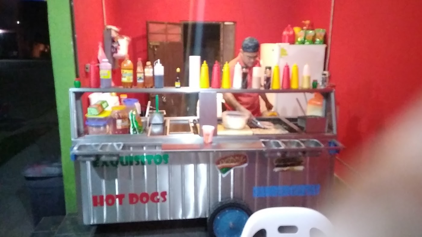 Jimmy boy hot dogs