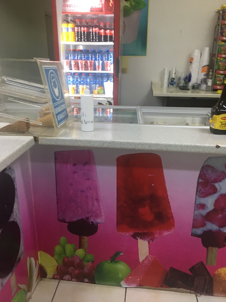 Paletería y nevería la linda michoacanita