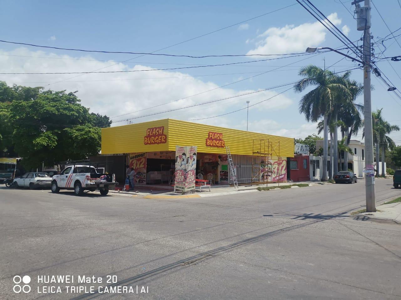 Flash Burger Suc. Leyva