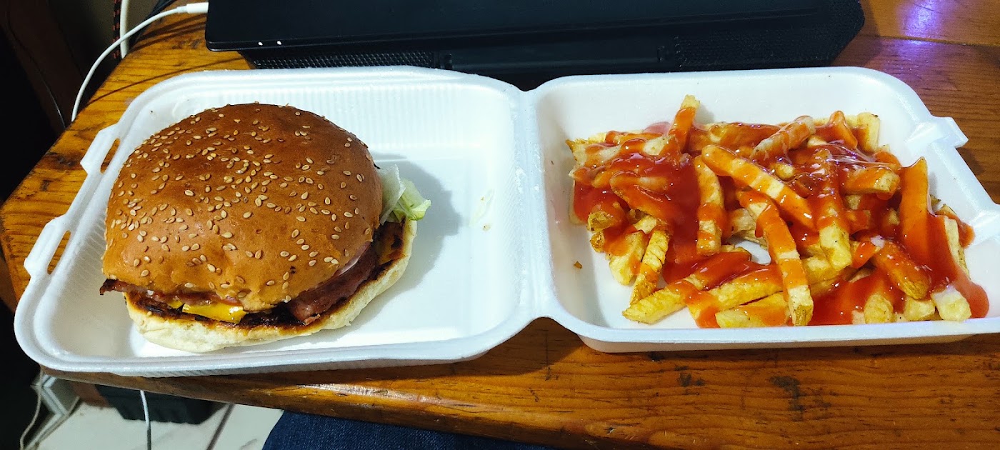 Flash Burger Suc. Leyva