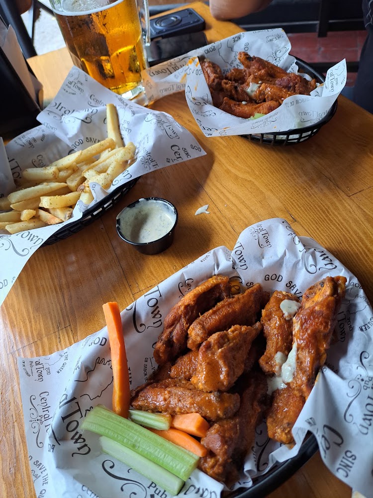 Central Town - PUB