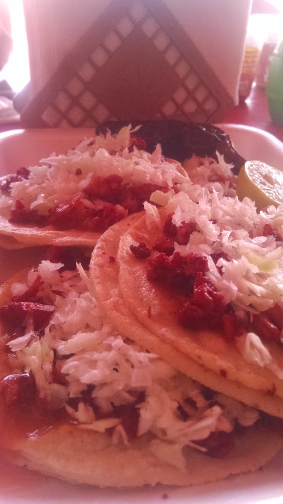 Tacos De Adobada "Los Plebes"
