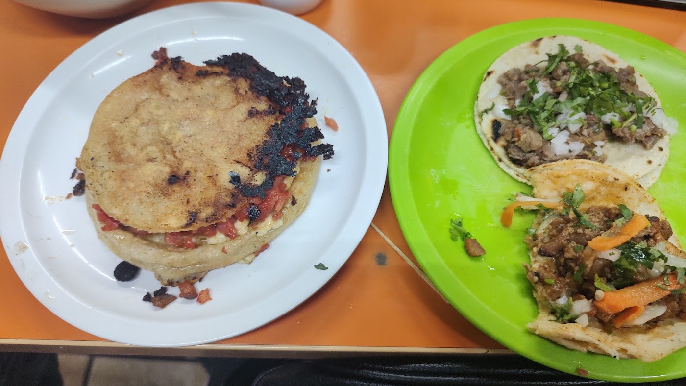 Tacos al pastor la flor de Sahuayo