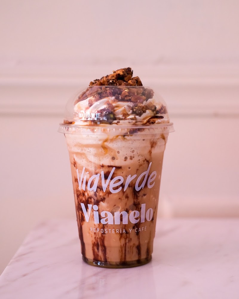 Vianelo Repostería y Café