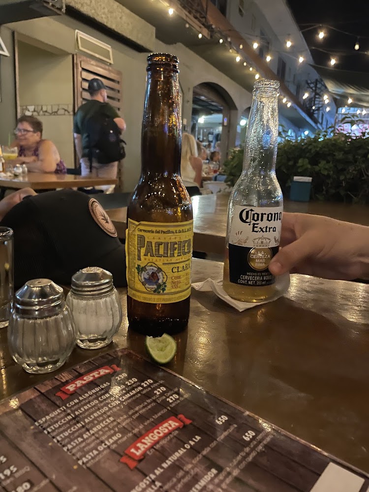 Lucky B's Cantina Grill